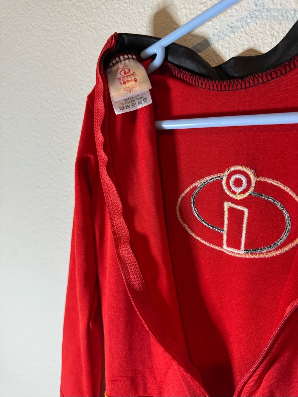 Red Superhero Incredibles Kids Costume with Black & Orange Accents - Picture 4 of 5